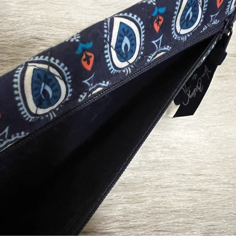 VERA BRADLEY Marrakech Motifs 2015 Tri-Fold Wallet Magnetic Close Blue Orange - Picture 4 of 11